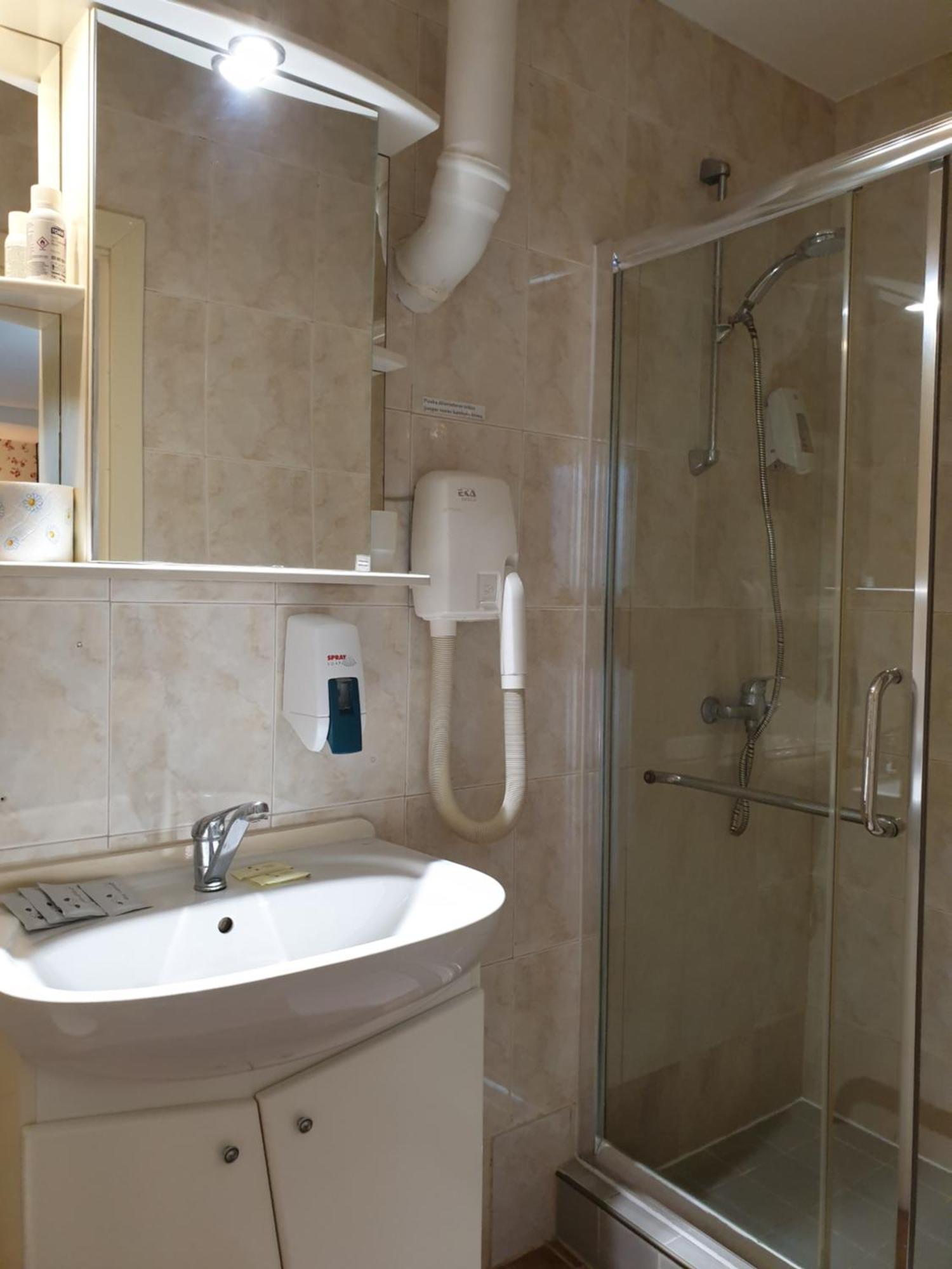 Vienkiemis Pension Kretinga Kamer foto