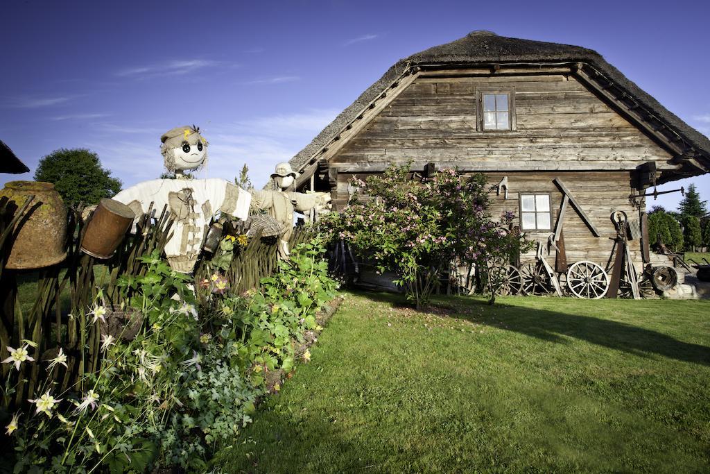 Vienkiemis Pension Kretinga Buitenkant foto